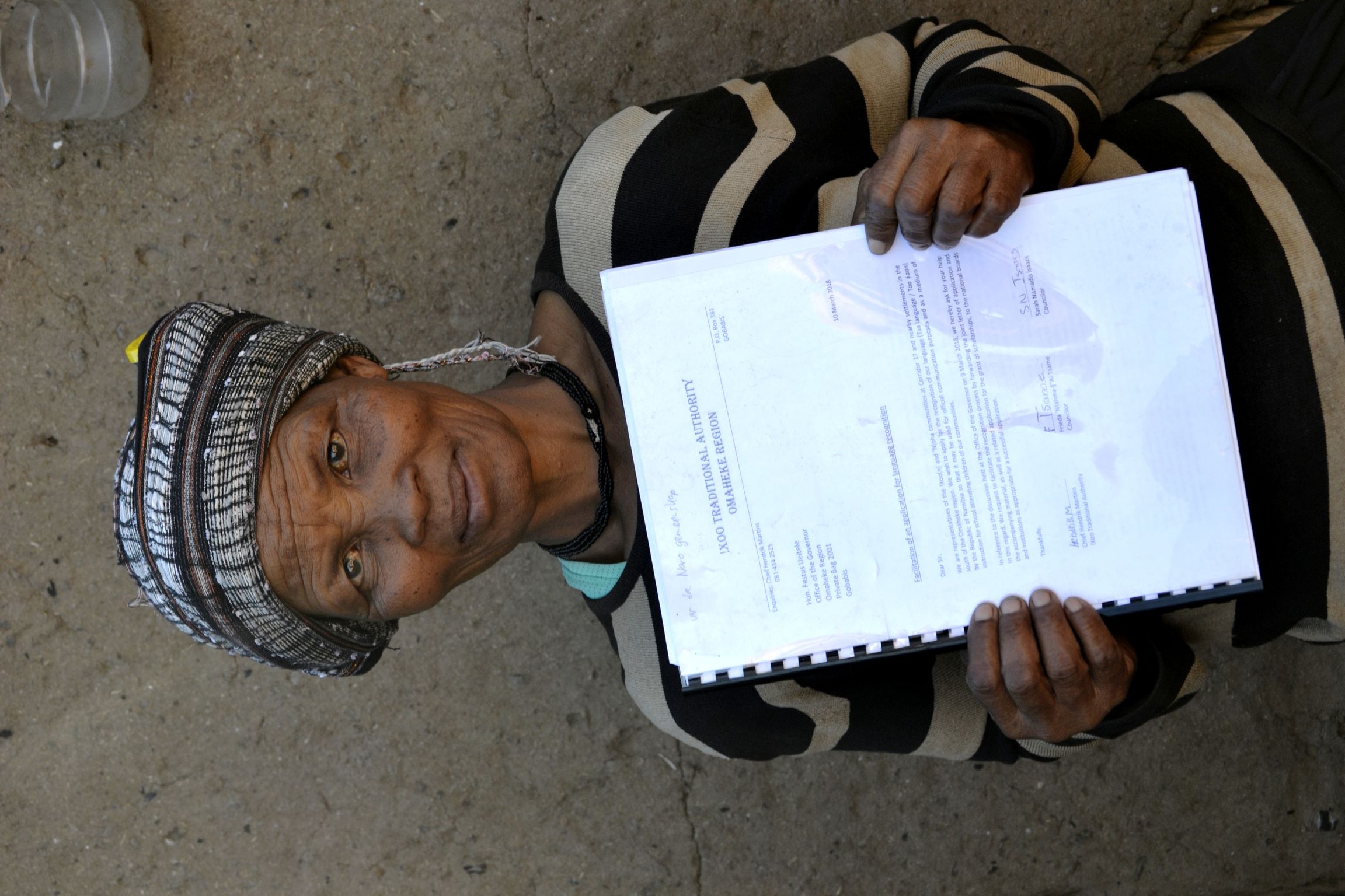 Collection of data on the !Kung language in Corridor17